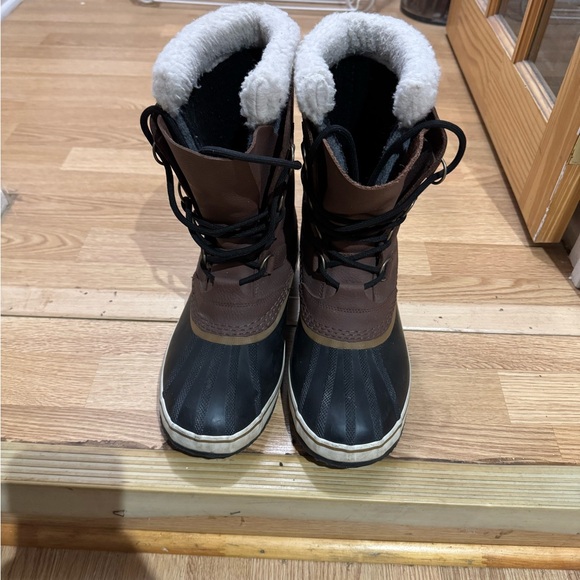 Sorel Boots Size 11 - Picture 1 of 5